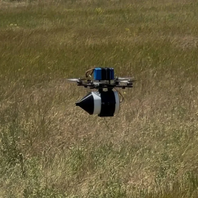 dron-fpv_kotushka-z-optovoloknom-dlya-stancziyi-upravlinnya-fpv-na-20-km_02 dron-fpv_kotushka-z-optovoloknom-dlya-stancziyi-upravlinnya-fpv-na-20-km_02